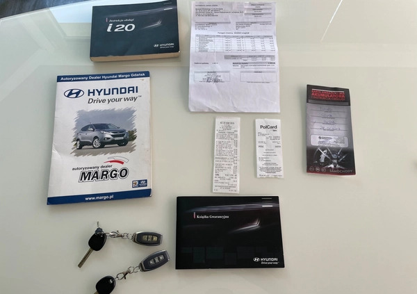 Hyundai i20 cena 21800 przebieg: 98000, rok produkcji 2010 z Oświęcim małe 211